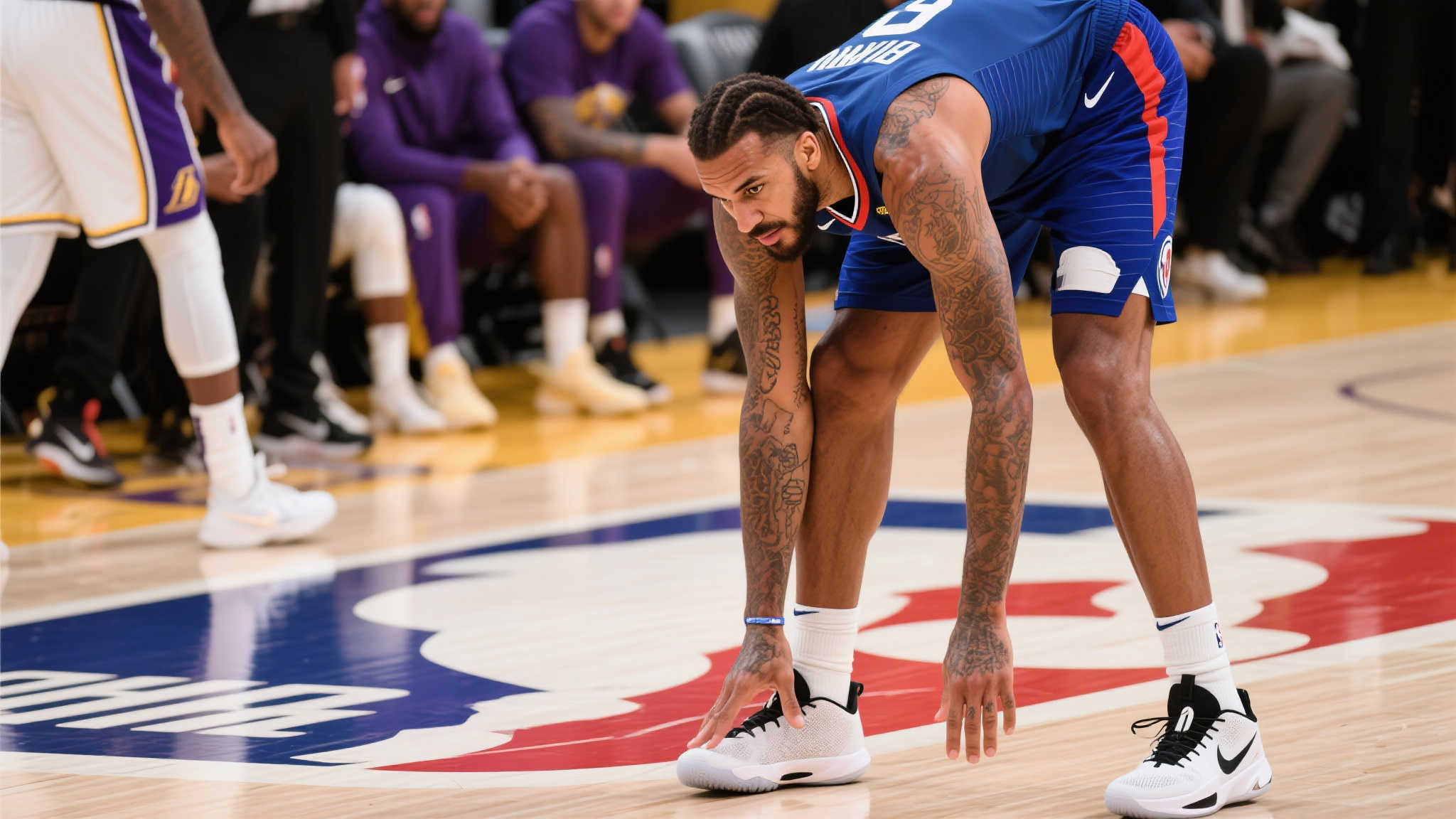 哈利跟腱重创:艾泽利再掀惋惜,庆幸库里未急返赛场 哈利跟腱重创:艾泽利再掀惋惜,庆幸库里未急返赛场